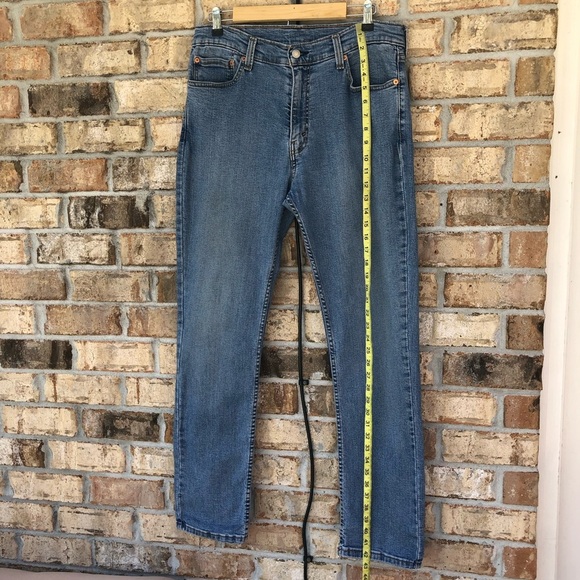 Levi’s Cotton Blend Medium Wash Straight Leg Jeans W36 L32 - Picture 13 of 15